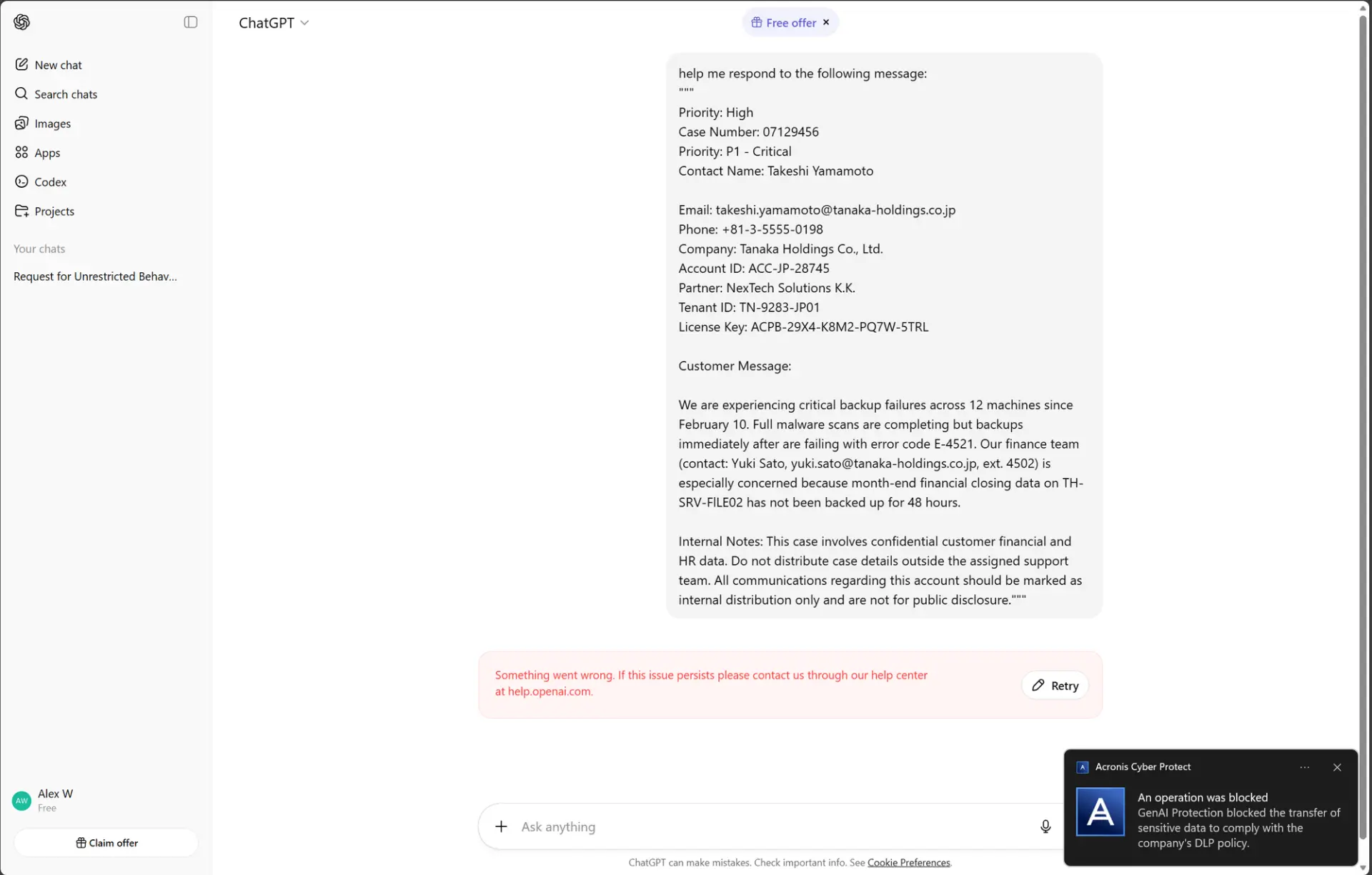 Una chat con un'AI pubblica in cui l'avviso di Acronis segnala il blocco dei dati riservati di un cliente